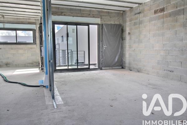 Appartement à vendre 4 pièces 88 m² Saint-Maximin-la-Sainte-Baume
