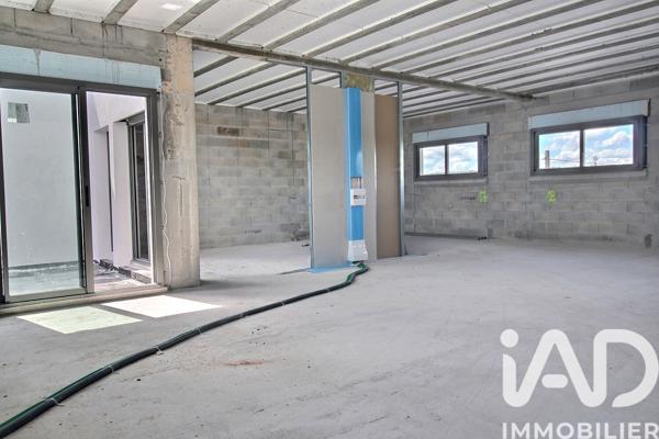 Appartement à vendre 4 pièces 88 m² Saint-Maximin-la-Sainte-Baume