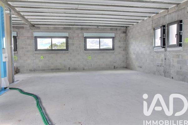 Appartement à vendre 4 pièces 88 m² Saint-Maximin-la-Sainte-Baume