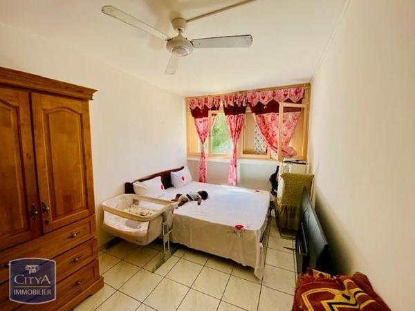 Appartement à vendre 4 pièces 64m² Saint-Paul (97460)