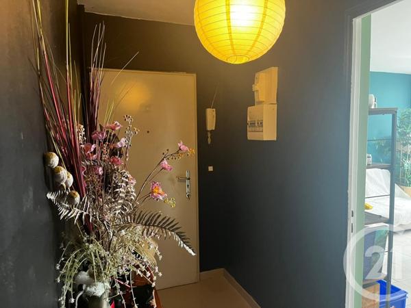 Appartement F4 à vendre  4 pièces - 80 m2 TRAPPES - 78