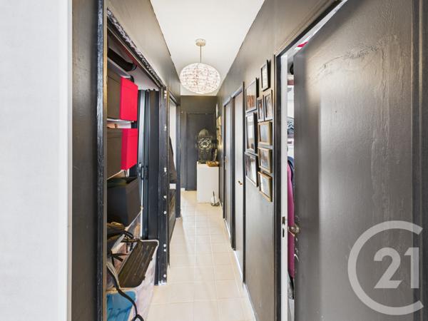 Appartement F4 à vendre  4 pièces - 80 m2 TRAPPES - 78