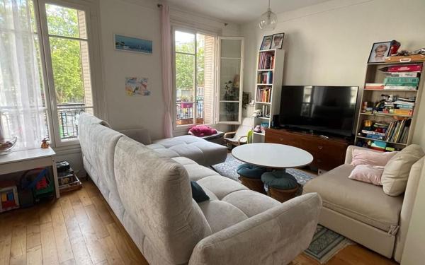 Appartement à vendre    3 pièces • 82,50 m2 Paris 14