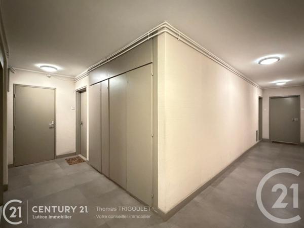 Appartement F3 à vendre  3 pièces - 66 m2 PARIS - 75013