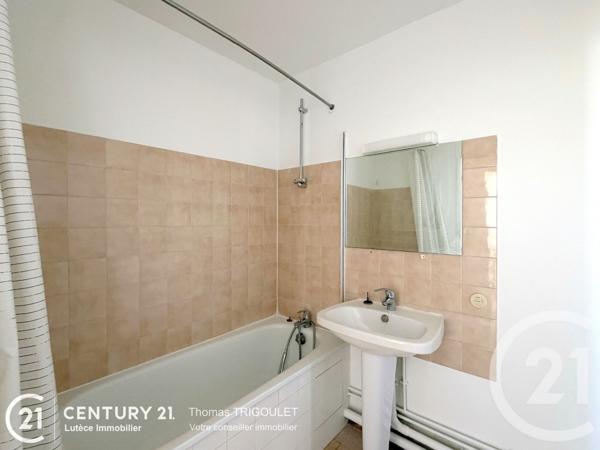 Appartement F3 à vendre  3 pièces - 66 m2 PARIS - 75013