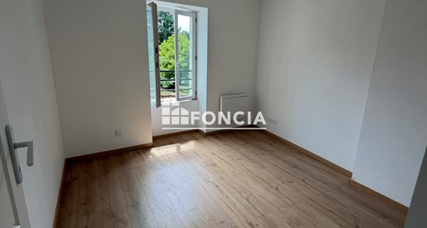 Location Maison 5 pièces 92.15 m² - Morestel 38510
