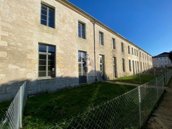Vente maison de ville Angouleme (16000), 226.00m². Agence Allard Brimeaud