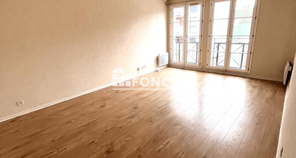 Location Appartement 2 pièces 53.18 m² - Melun 77000