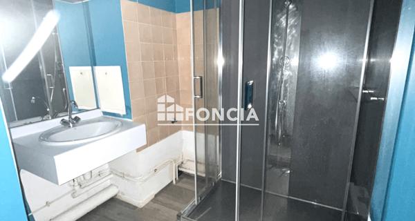 Location Appartement 2 pièces 53.18 m² - Melun 77000