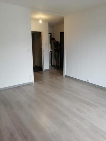 Appartement à louer à Dole dans le Jura (39100), ref : 39033-L600