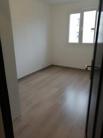 Appartement à louer à Dole dans le Jura (39100), ref : 39033-L600
