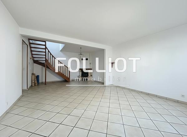 Maison à vendre à AVRANCHES - 6 pièces, 4 chambres