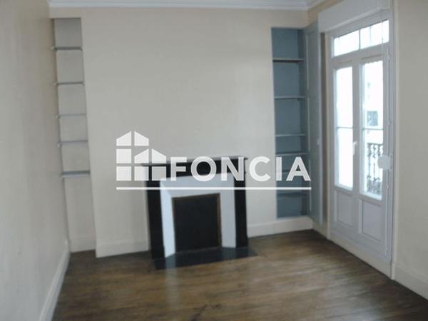 Location Appartement 5 pièces 113.92 m² - 21 RUE LENEPVEU Angers 49100