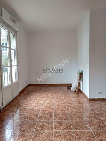 APPARTEMENT DE TYPE F2, 56 m2 SAINT FARGEAU PONTHIERRY