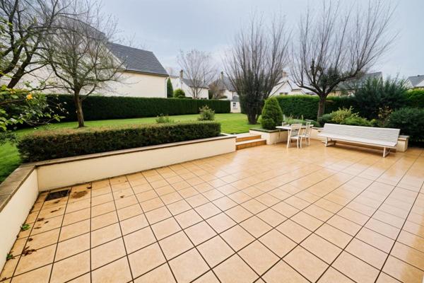 Maison indépendante à Collégien 6 pièce(s) 150 m2