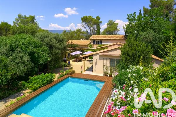 Maison à vendre 10 pièces 282 m² Saint-Paul-en-Forêt