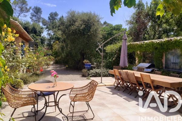 Maison à vendre 10 pièces 282 m² Saint-Paul-en-Forêt