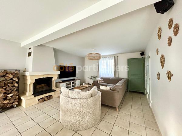 Vente Maison145 m² - 6 Pièces - LE THUIT DE L OISON (27370)