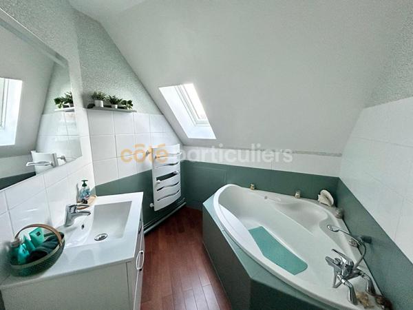 Vente Maison145 m² - 6 Pièces - LE THUIT DE L OISON (27370)