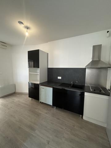 STUDIO - SAINT JEAN D'ANGELY