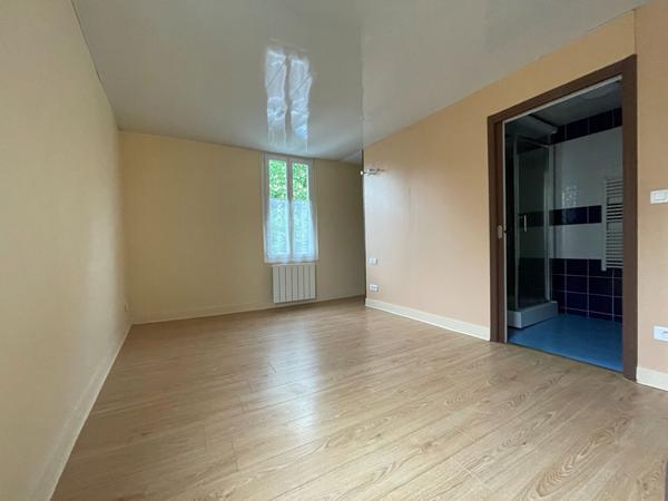 Maison Saintes rive droite 2 pièce(s) 38.21m2