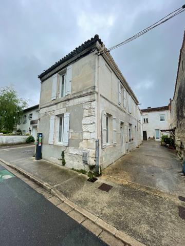 Maison Saintes rive droite 2 pièce(s) 38.21m2