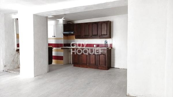 MAISON DE 150 M² SURFACE TOTALE AVEC TRAVAUX