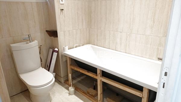 MAISON DE 150 M² SURFACE TOTALE AVEC TRAVAUX