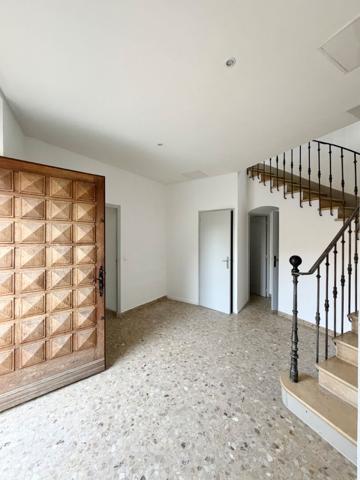 SAINT REMY DE PROVENCE - MAISON T4 - COUR - CLIMATISATION
