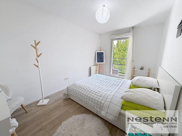 Maison moderne 5 pièces Saint-Fargeau-Ponthierry centre-ville - 110 m², jardin, piscine, parfait état