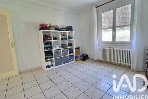 Maison à vendre 4 pièces 105 m² Entraigues-sur-la-Sorgue
