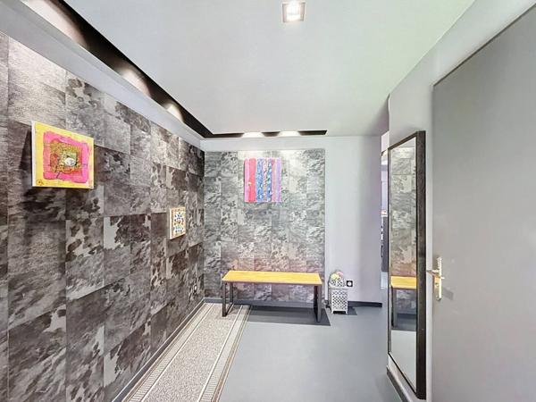 Loft / Atelier à vendre 5 pièces de 161 m²