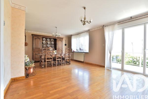 Location maison 6 pièces 137 m² Clémery