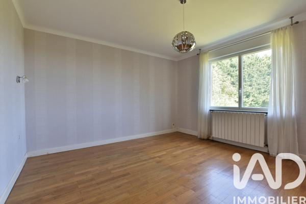 Location maison 6 pièces 137 m² Clémery