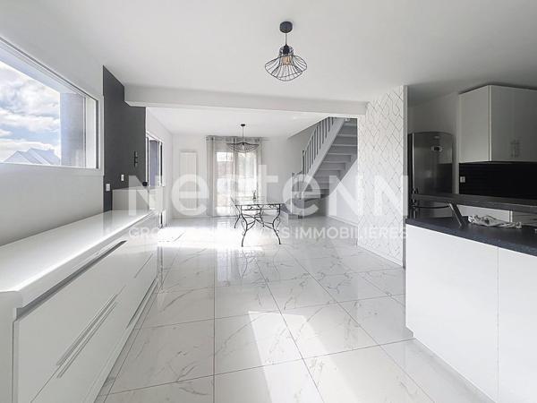 Maison contemporaine à Tréméloir