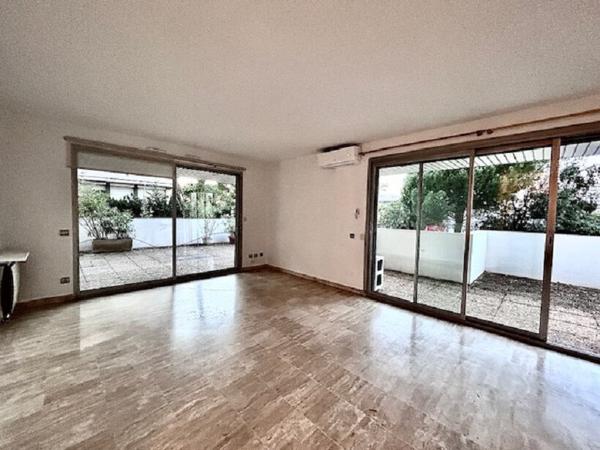 Appartement Saint Anne T4  90 m² Terrasse, parking sous sol, cave
