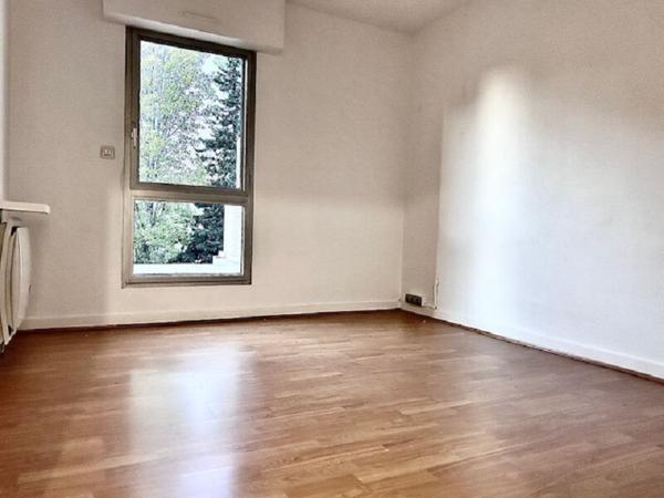 Appartement Saint Anne T4  90 m² Terrasse, parking sous sol, cave