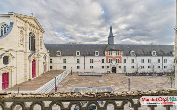 Appartement à vendre    2 pièces • 71 m2 Reims