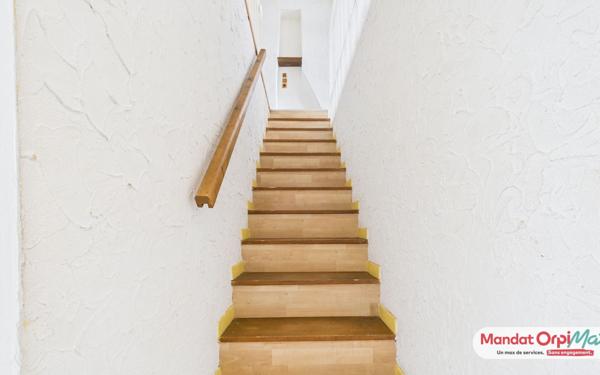 Appartement à vendre    2 pièces • 71 m2 Reims