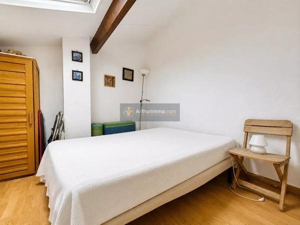 Vente                                                      Appartement
                        
                     1 pièces                      27 m2                     à Les Issambres