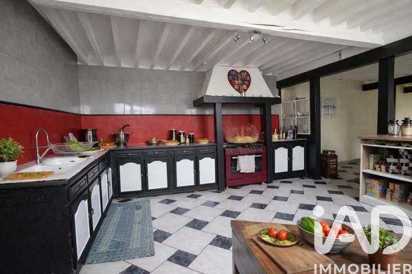 Maison à vendre 9 pièces 274 m² Courchamps