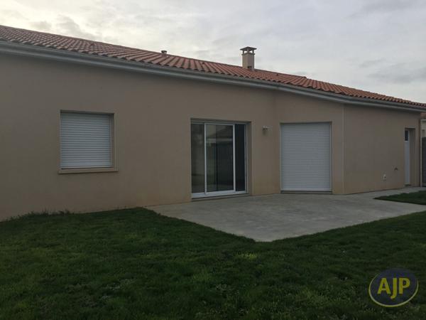Location maison Saint Leger Sous Cholet : 900 € - AJP Immobilier Saint-Macaire-en-Mauges