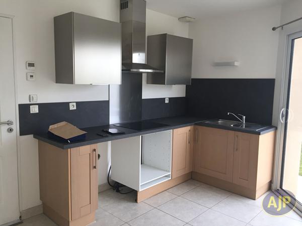 Location maison Saint Leger Sous Cholet : 900 € - AJP Immobilier Saint-Macaire-en-Mauges