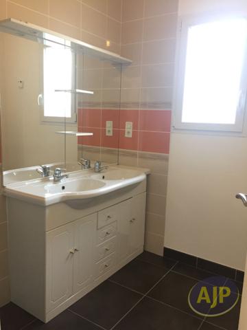 Location maison Saint Leger Sous Cholet : 900 € - AJP Immobilier Saint-Macaire-en-Mauges