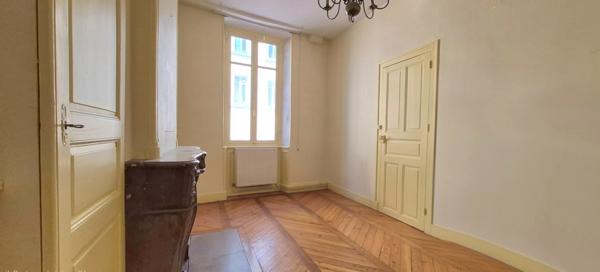 Maison de ville 262 m2 BOURG EN BRESSE (01)