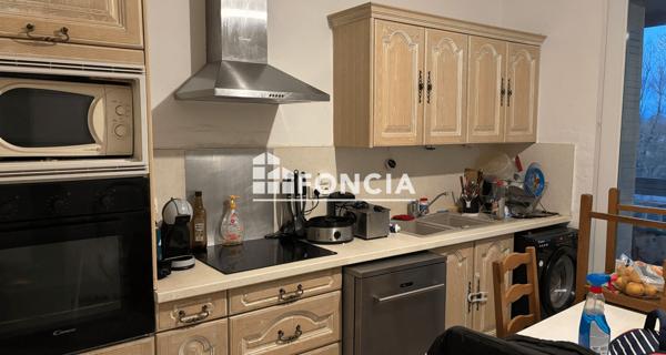 À vendre Appartement 4 pièces 80.84 m² - Pont-saint-esprit 30130