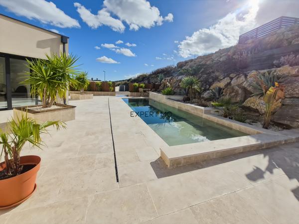 Narbonne (11100) VILLA CONTEMPORAINE AVEC PISCINE