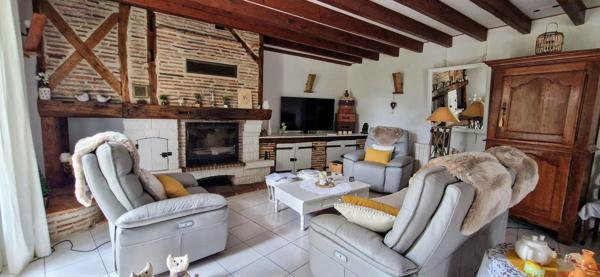 Charmante maison de 210m² avec terrain arboré de 2800m² à Maison Mas d'Agenais