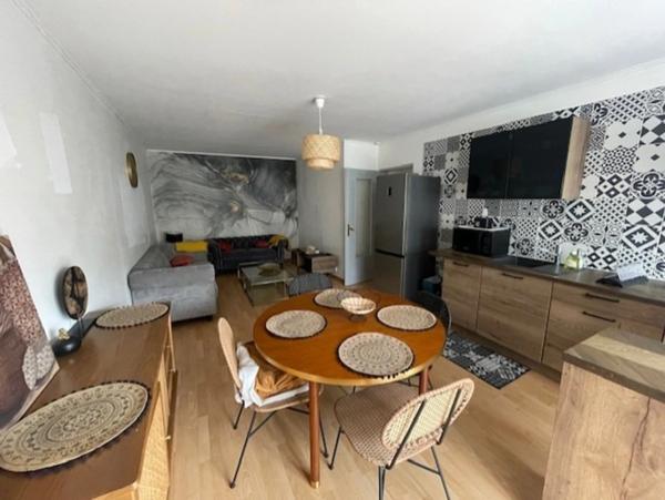 A louer, Appartement T4 rue des tanneurs en hyper centre de Lille