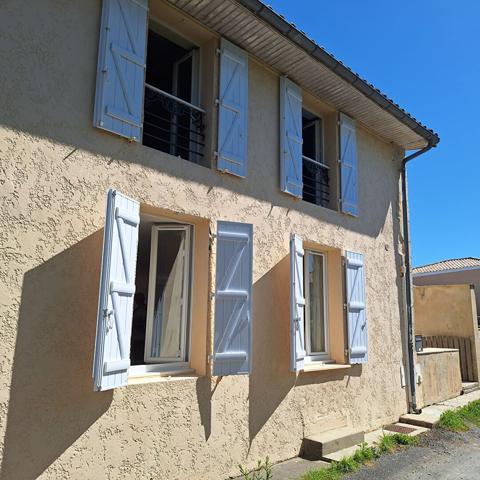 À SAISIR - Maison d'environ 67m² avec terrasse et stationnement sur une parcelle de 106m² , Sadirac À SAISIR - Maison d'environ 67m² avec terrasse et stationnement sur une parcelle de 106m² , Sadirac